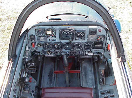 Beech T-34 Cockpit